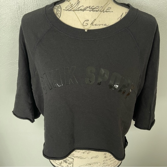 PINK Victoria’s Secret Black Cropped Sweatshirt Glossy Logo Top Small - Picture 2 of 7